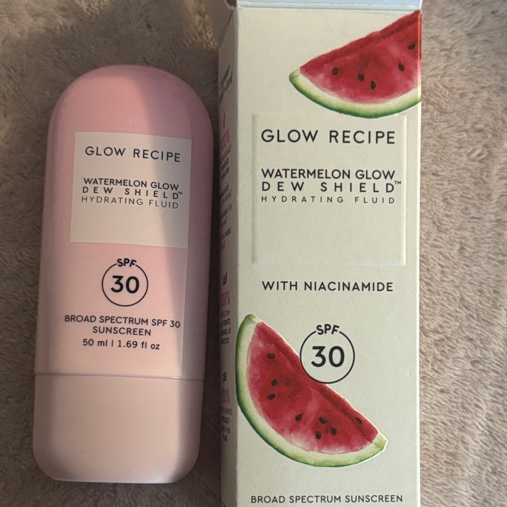 Glow Recipe Watermelon Glow SPF 30 Hydrating Fluid